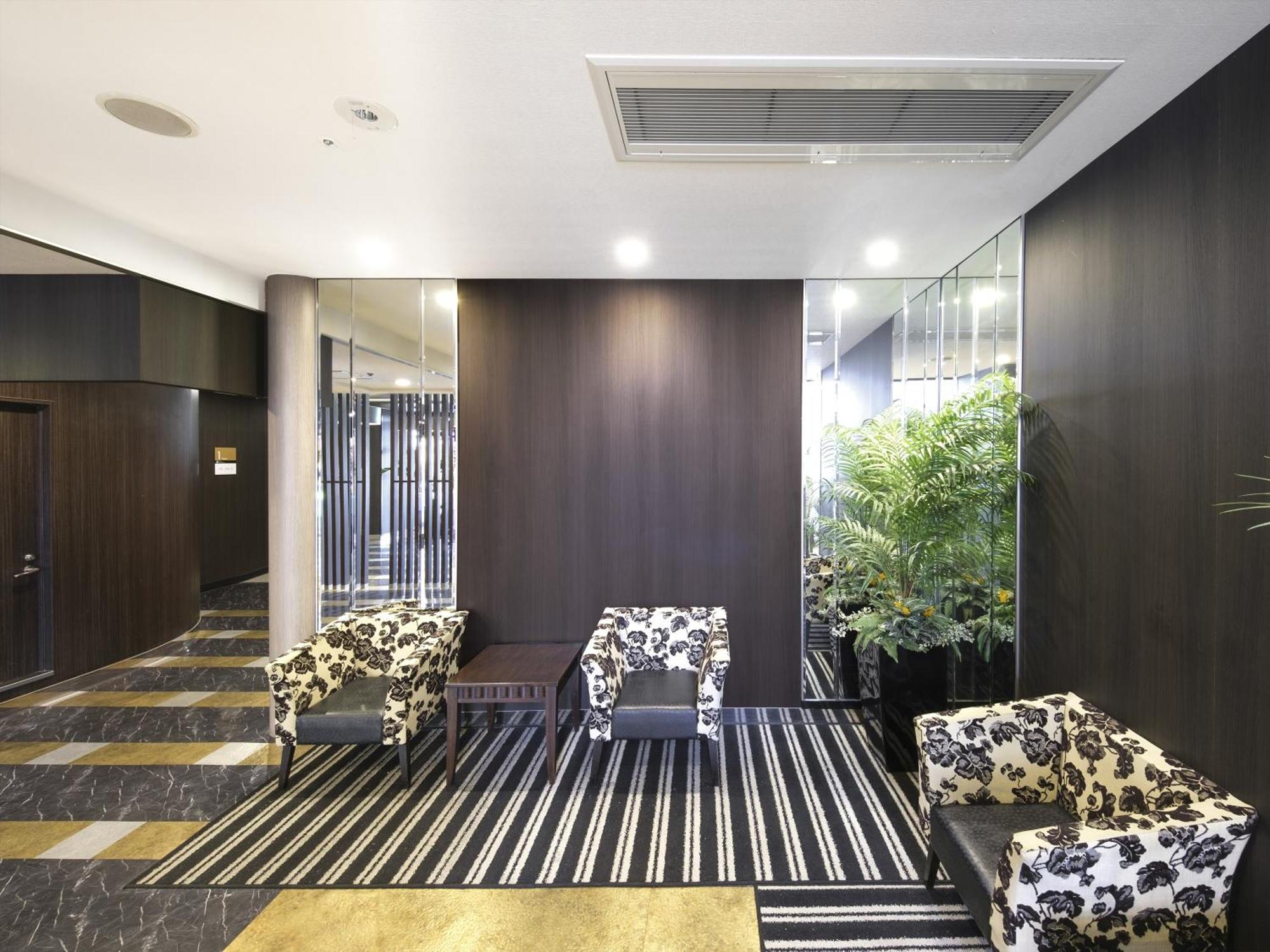 Apa Hotel Tottori Ekimae Minami Экстерьер фото